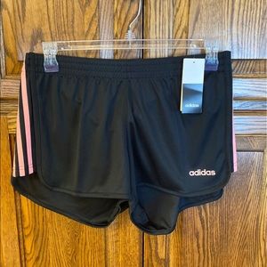 Adidas Shorts Women's Size Large NWT